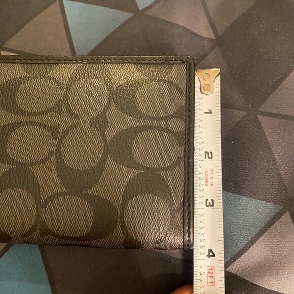 Coach Wallet  CC - Picture 8 of 11